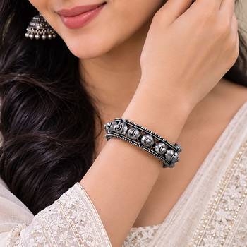 Silver color oxidised openable kada bangle ethnic fashion style 2