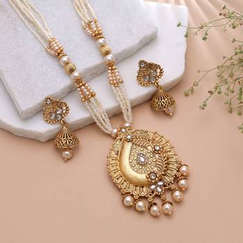 White color temple necklace jewelry set festive style 1