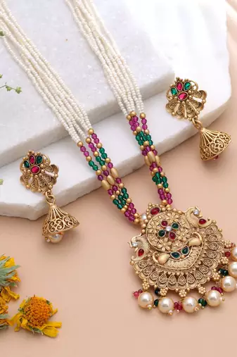 White color temple necklace jewelry set south indian style