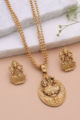 Gold color temple necklace jewelry set south indian design