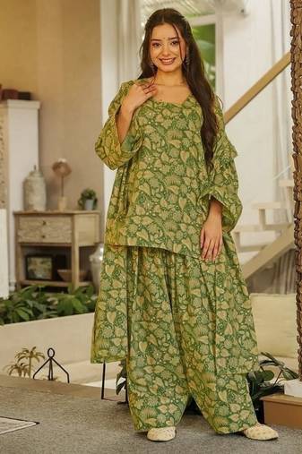 Floral printed pure cotton square neck kurta trouser & dupatta set