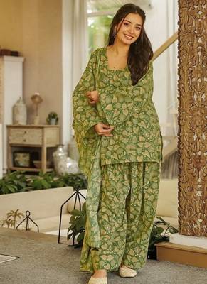 Floral printed pure cotton square neck kurta trouser & dupatta set 3