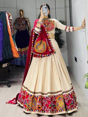 VANILA TONE RAYON PARTY WEAR EMBROIDERY LEHENGA CHOLI   2