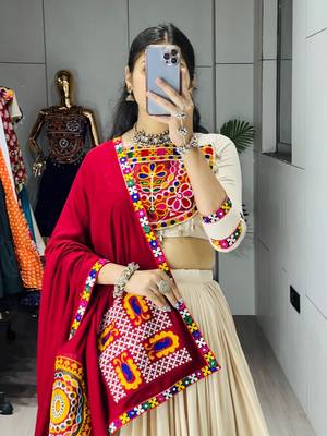 VANILA TONE RAYON PARTY WEAR EMBROIDERY LEHENGA CHOLI   5