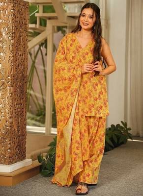 Floral printed pure cotton v neck kurta trouser & dupatta set 1
