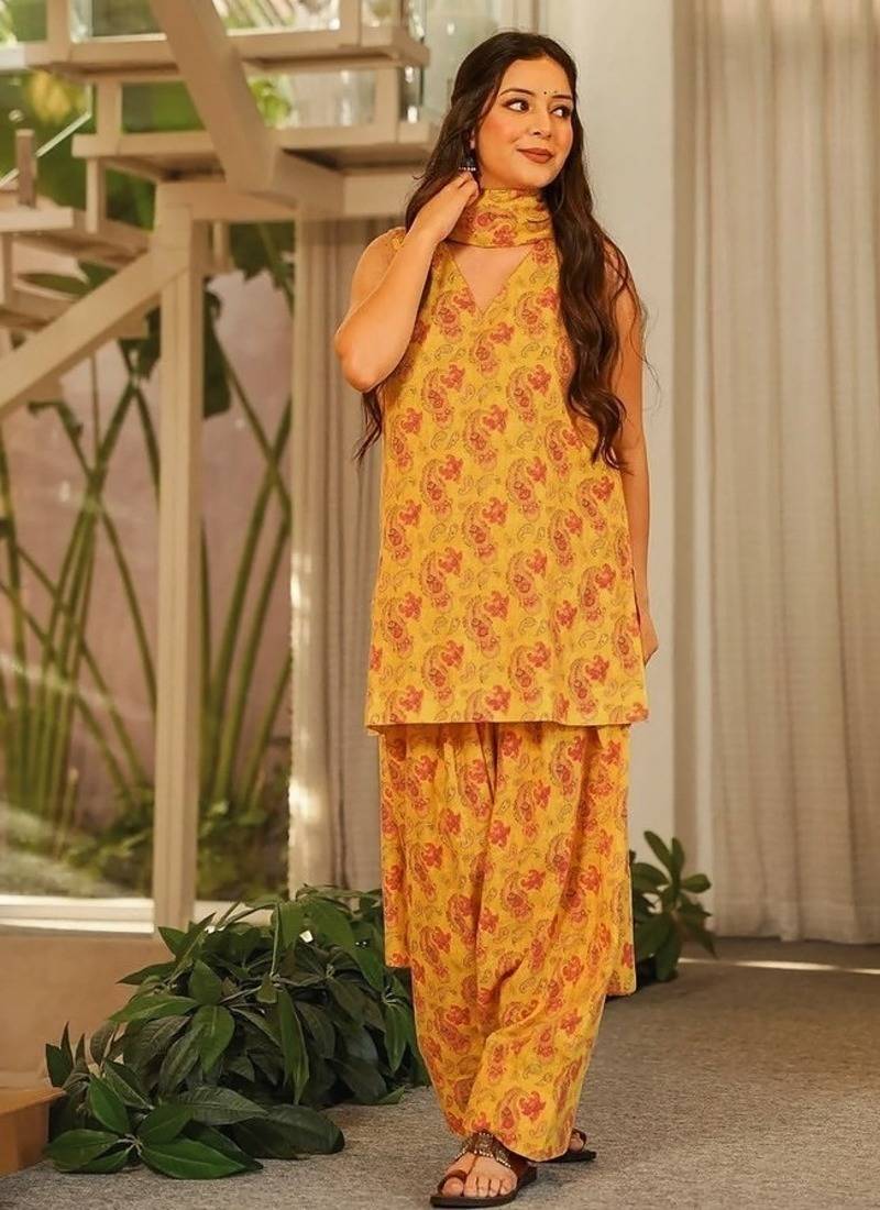 Floral printed pure cotton v neck kurta trouser & dupatta set