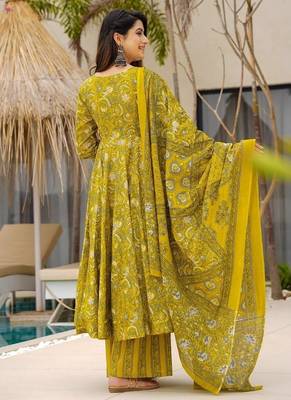 Floral printed muslin v neck lime-green anarkali set 2