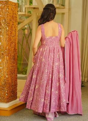 Floral printed muslin square neck pink anarkali set 2