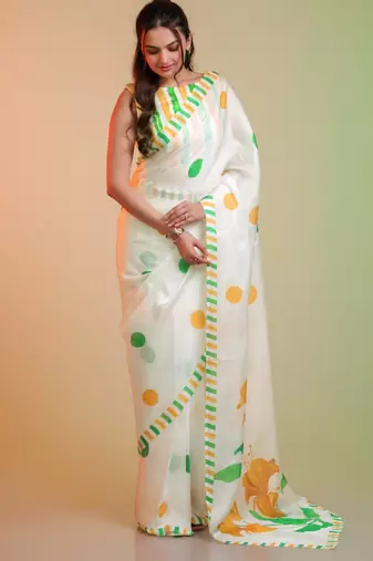 TIRCOLOR silk blend printed saree with abstract print