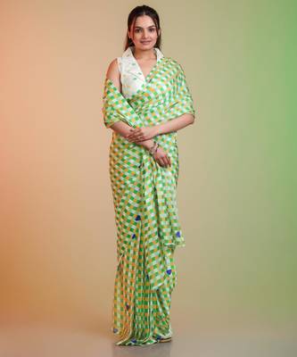 Multicolor silk blend printed saree with abstract print 4