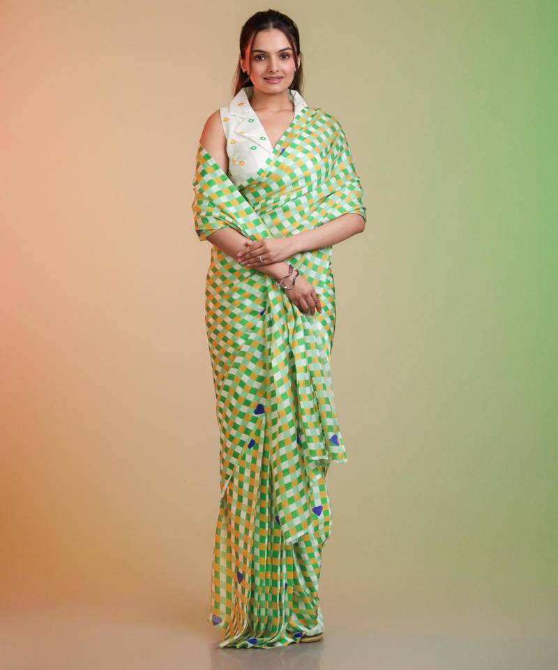 Multicolor silk blend printed saree with abstract print