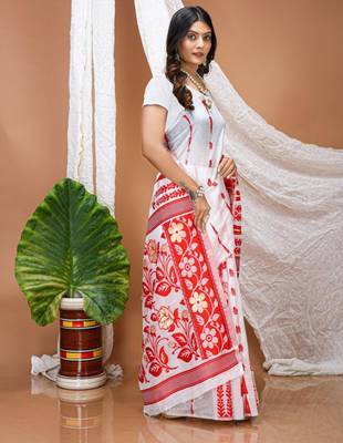 white linen printed saree with abstract print 4