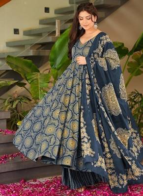 Floral printed muslin v neck navy-blue anarkali set 1