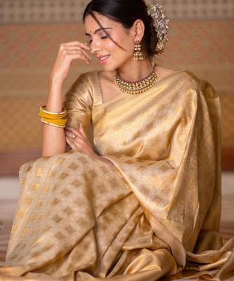 beige silk blend zari woven saree 2