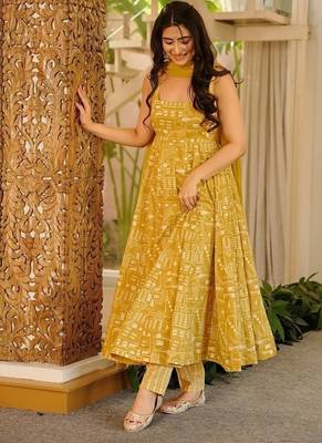 Floral printed muslin square neck dark-yellow anarkali set 3