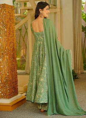 Floral printed muslin square neck green anarkali set 2