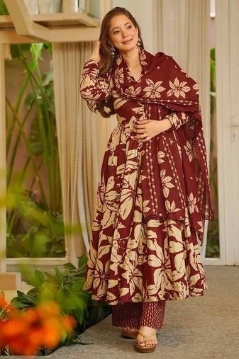 Floral printed muslin v neck maroon anarkali set