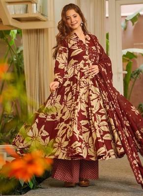 Floral printed muslin v neck maroon anarkali set 3