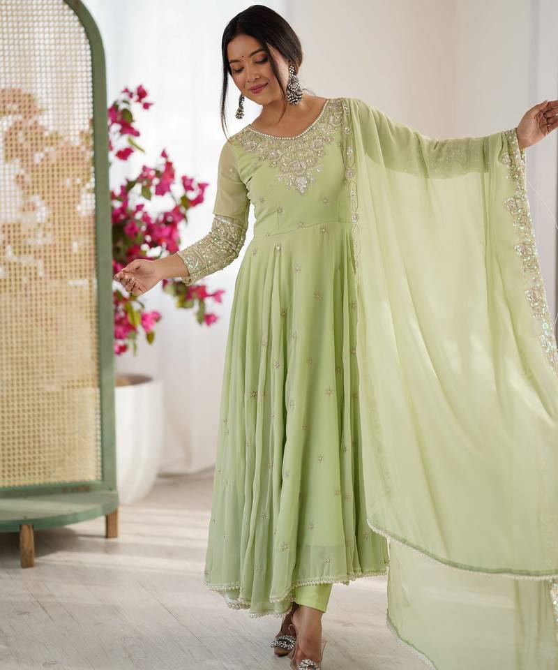 Green faux blooming anarkali gown set with dupatta