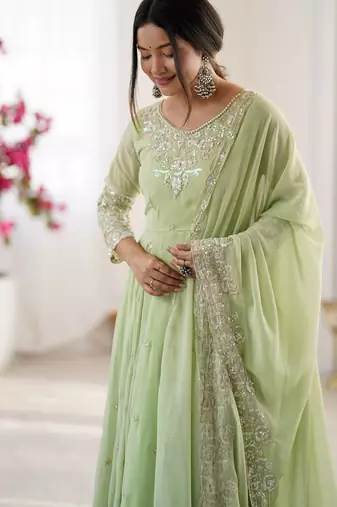 Green faux blooming anarkali gown set with dupatta