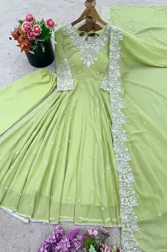 Green faux blooming anarkali gown set with dupatta
