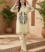 Women Embroidered Regular Thread Work Pure Cotton Kurta with Palazzos
