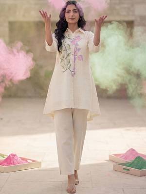 Women Floral Printed Regular Pure Cotton Kurta with Trousers 2