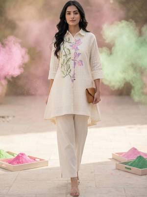 Women Floral Printed Regular Pure Cotton Kurta with Trousers 6