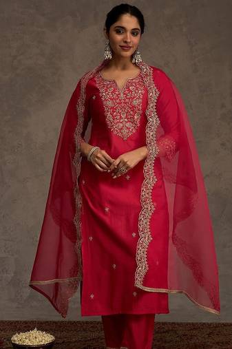 Women Ethnic Motifs Embroidered Regular Thread Work Liva Kurta with Trousers & With Dupatta