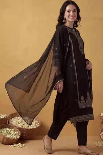 Women Ethnic Motifs Embroidered Regular Thread Work Kurta with Trousers & With Dupatta
