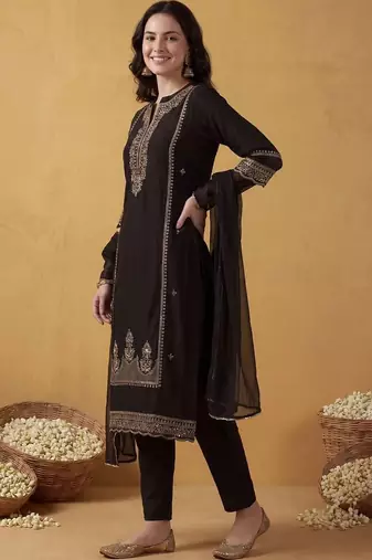 Women Ethnic Motifs Embroidered Regular Thread Work Kurta with Trousers & With Dupatta