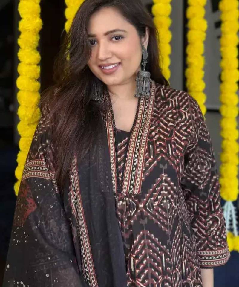 Rich black shade detailed with intricate traditional prints and motifs Kurta and pant and dupatta 