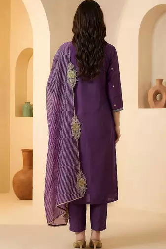 Women Ethnic Motifs Embroidered Regular Kurta with Trousers & With Dupatta