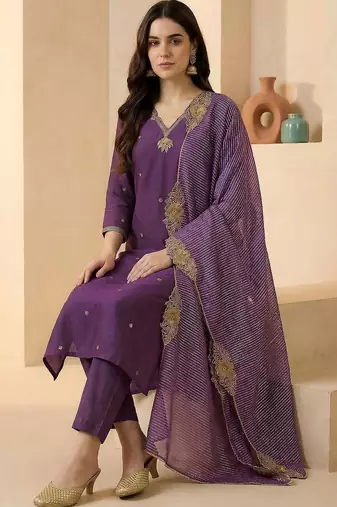 Women Ethnic Motifs Embroidered Regular Kurta with Trousers & With Dupatta