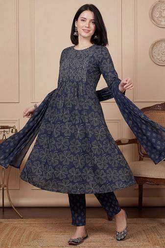 Women Ethnic Motifs Printed Regular Beads and Stones Pure Cotton Kurta with Trousers & With Dupatta