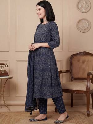 Women Ethnic Motifs Printed Regular Beads and Stones Pure Cotton Kurta with Trousers & With Dupatta 4
