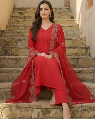 Women Ethnic Motifs Regular Thread Work Kurta with Trousers & With Dupatta 2