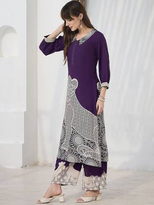 Geometric Printed V-Neck A-Line Kurta & Palazzos 3