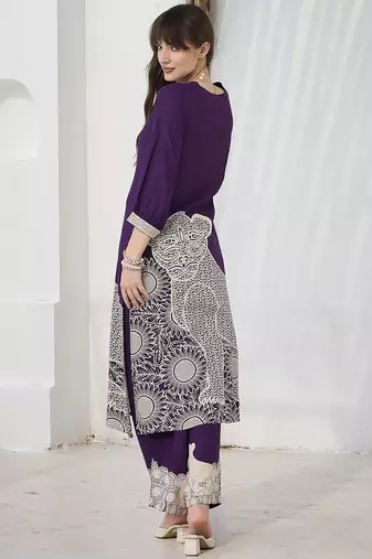 Geometric Printed V-Neck A-Line Kurta & Palazzos