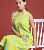 Bandhani Printed Pure Cotton Kurta with Trousers