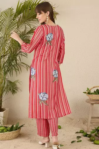 Women Solid V-Neck Regular Kurta with Trousers