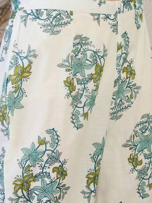 Floral Printed V Neck A Line Pleated Pure Cotton Kurta With Trousers 3