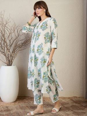 Floral Printed V Neck A Line Pleated Pure Cotton Kurta With Trousers 4