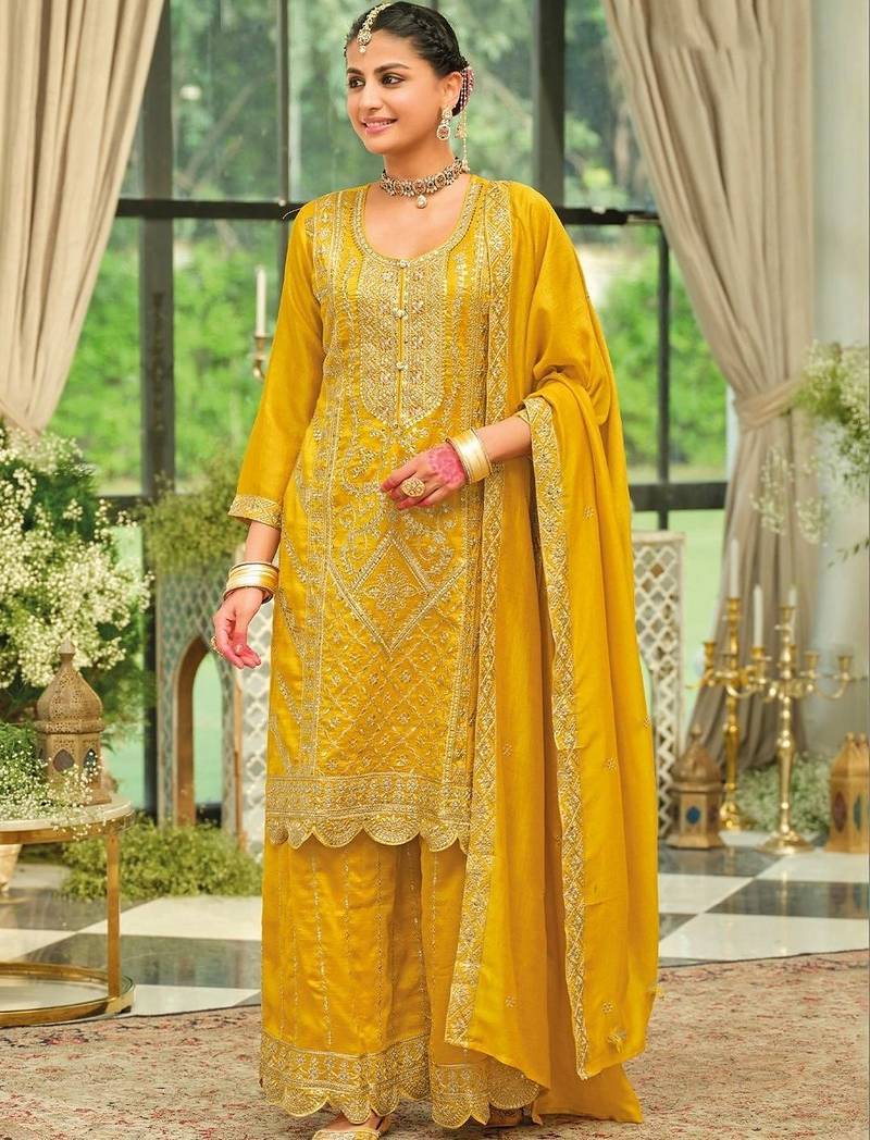 Women Ethnic Motifs Embroidered Regular Sequinned Kurta with Palazzos & With Dupatta