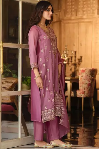 Women Ethnic Motifs Embroidered Regular Thread Work Kurta with Trousers & With Dupatta