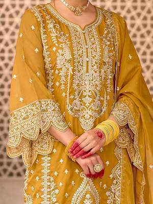 Women Ethnic Motifs Embroidered Regular Thread Work Kurta With Trousers & Dupatta 5
