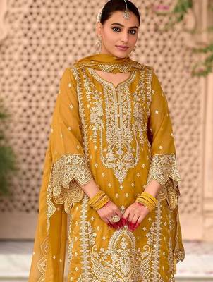 Women Ethnic Motifs Embroidered Regular Thread Work Kurta With Trousers & Dupatta 6