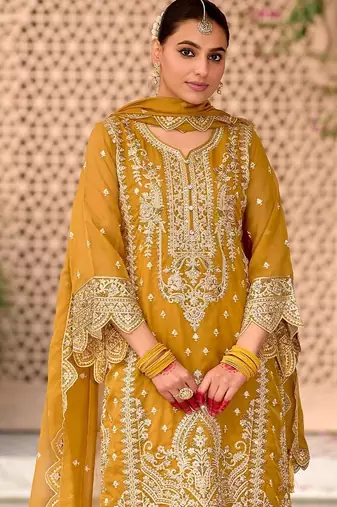 Women Ethnic Motifs Embroidered Regular Thread Work Kurta With Trousers & Dupatta