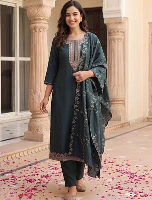 Women Ethnic Motifs Embroidered Regular Thread Work Kurta with Trousers & With Dupatta 6