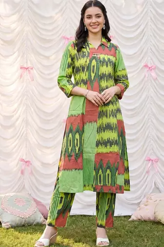 Women Printed Regular Pure Cotton Kurta with Trousers